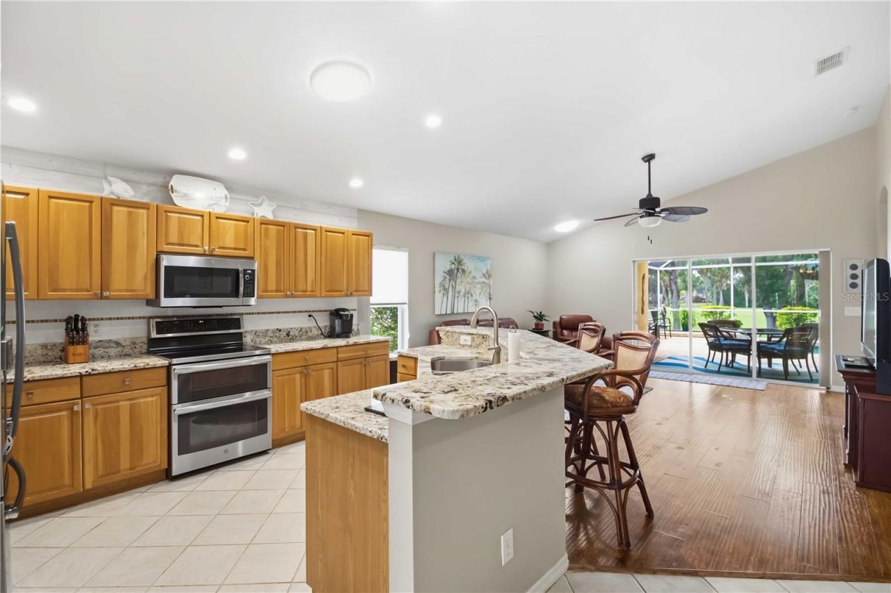 6227 Bobby Jones Court , Palmetto, FL 34221 Photo