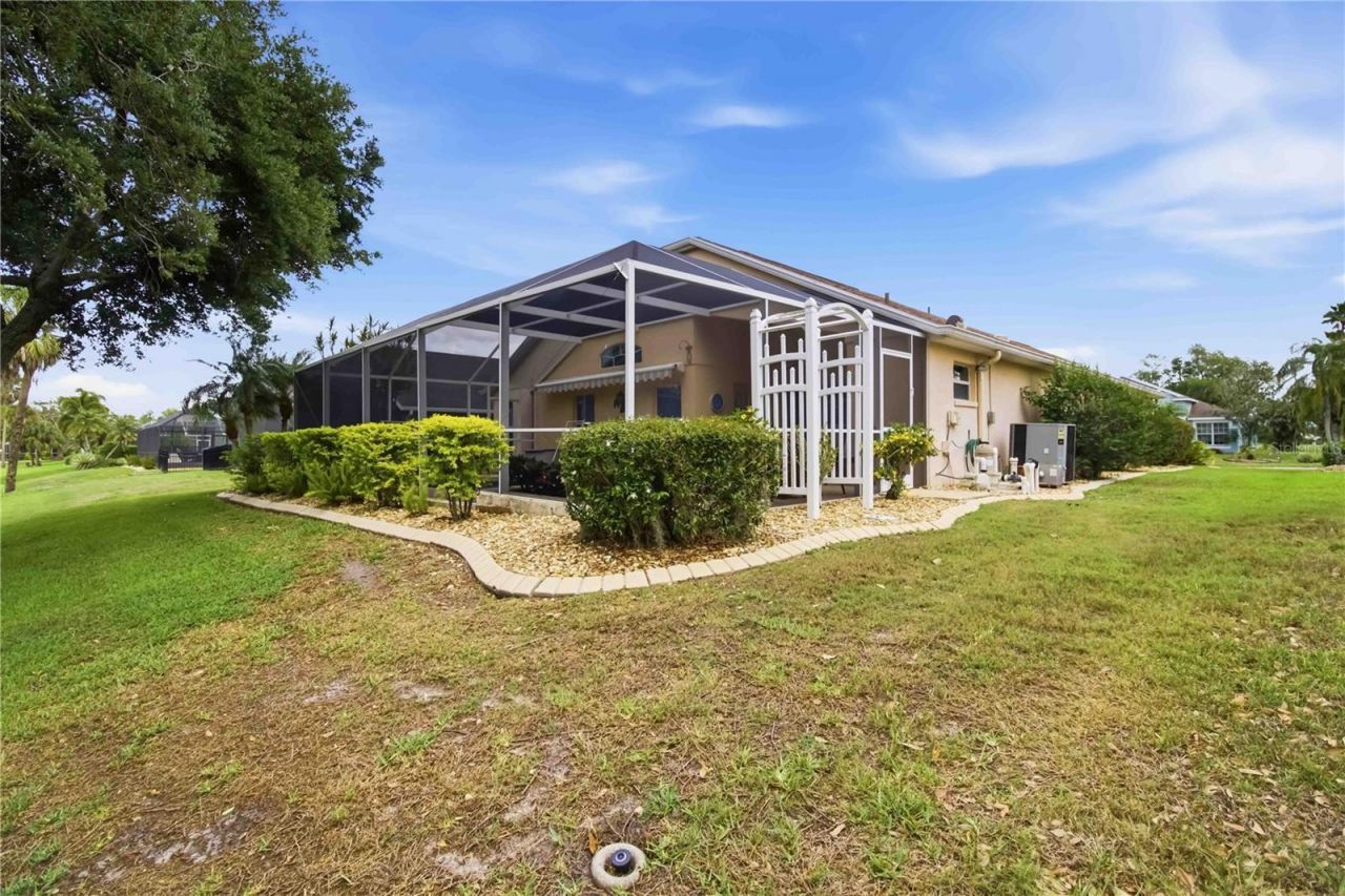 6227 Bobby Jones Court , Palmetto, FL 34221 Photo