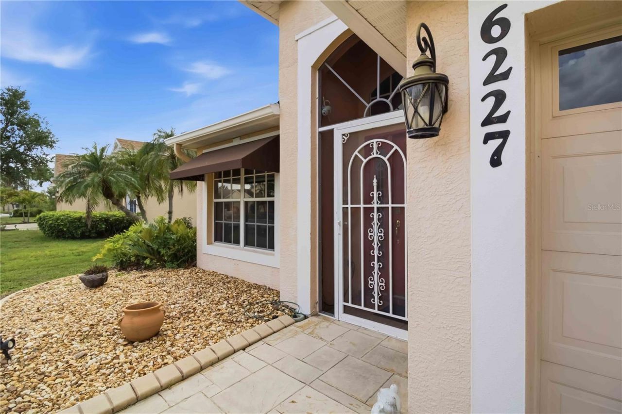 6227 Bobby Jones Court , Palmetto, FL 34221 Photo