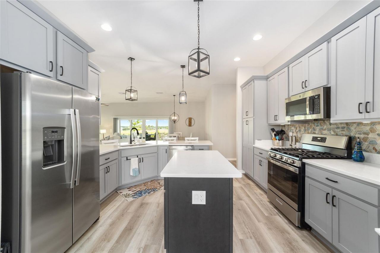 6849 Mickylee Run, The Villages, FL 34762 Photo