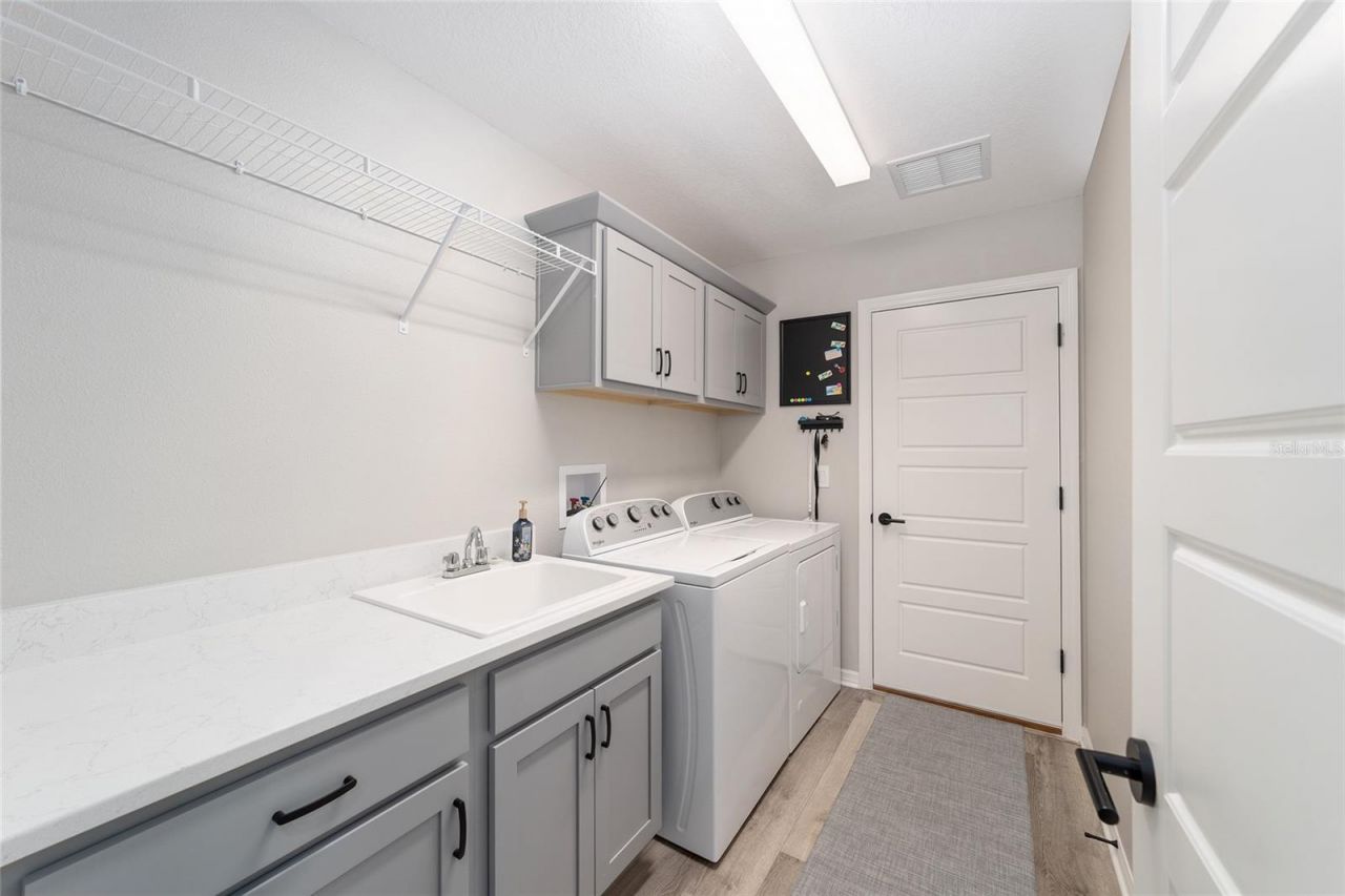 6849 Mickylee Run, The Villages, FL 34762 Photo