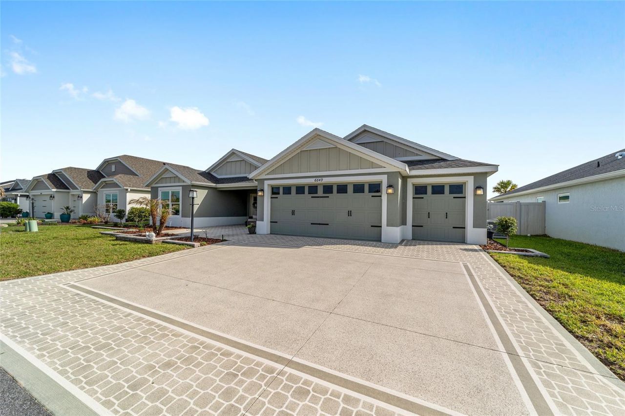 6849 Mickylee Run, The Villages, FL 34762 Photo