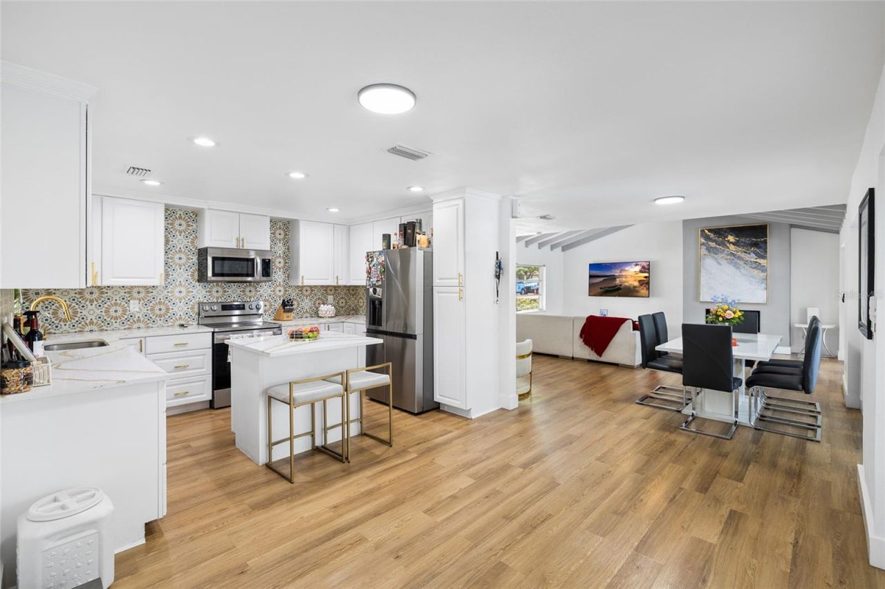 6128 E 111th Avenue , Temple Terrace, FL 33617 Photo