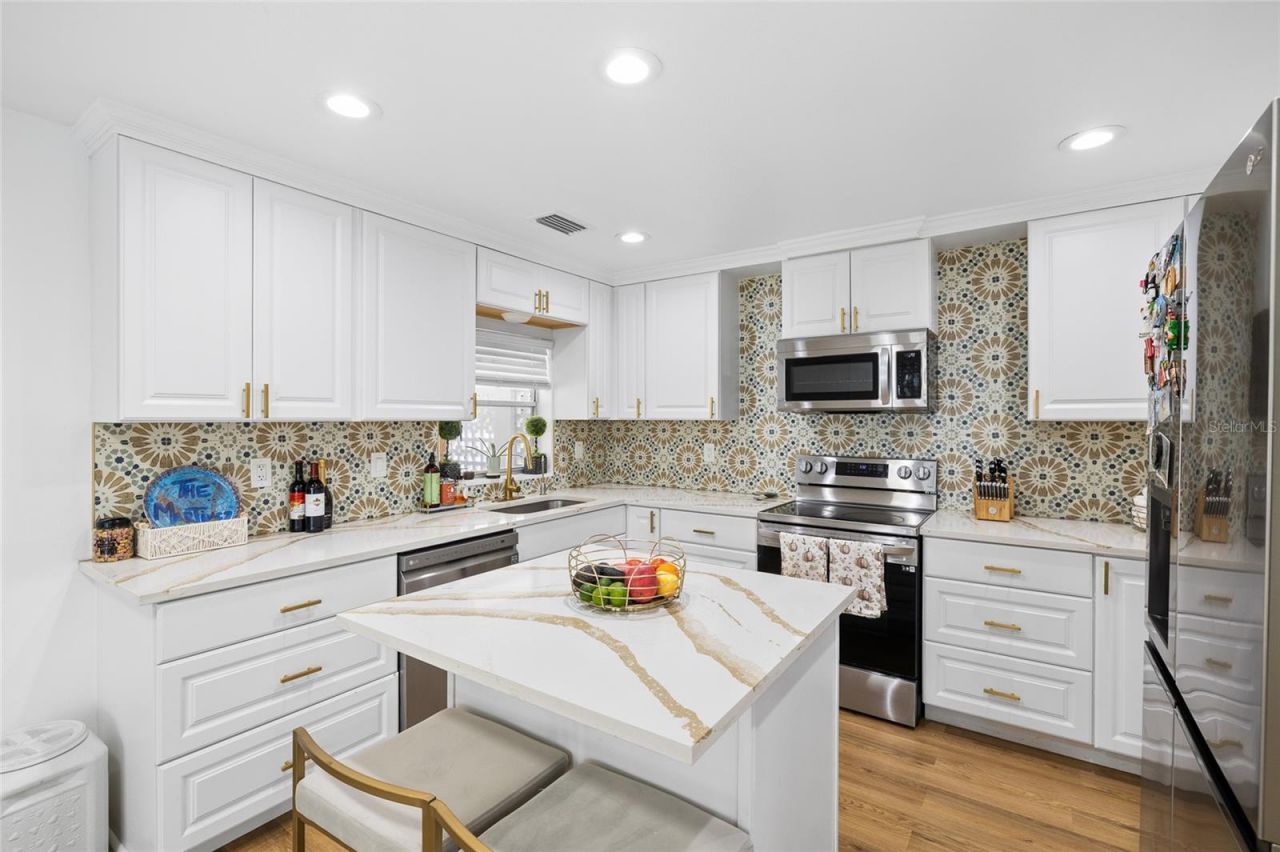 6128 E 111th Avenue , Temple Terrace, FL 33617 Photo