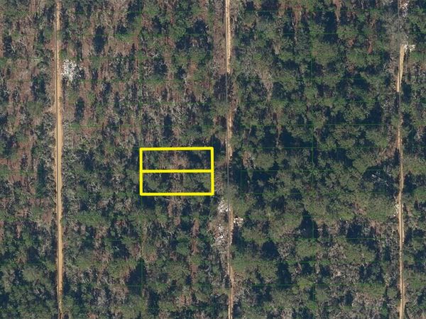 225 MAPLE STREET, INTERLACHEN, FL 32148