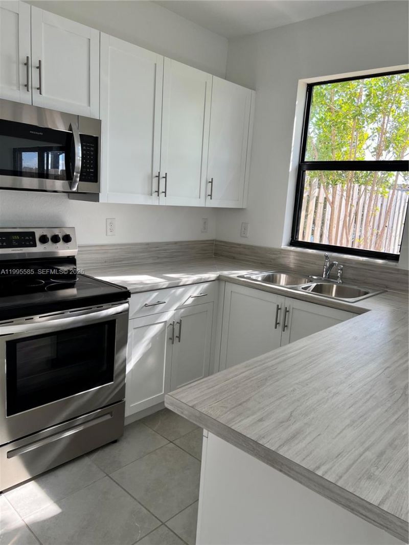 10030 SW 228th Ter, Miami, FL 33190 Photo