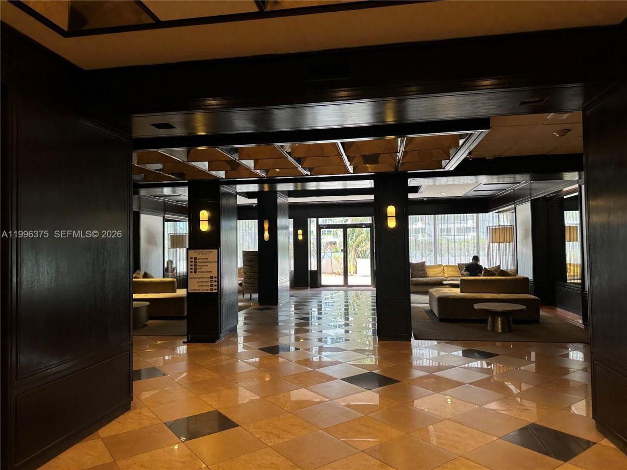 600 NE 36th St , Unit 1414, Miami, FL 33137 Photo