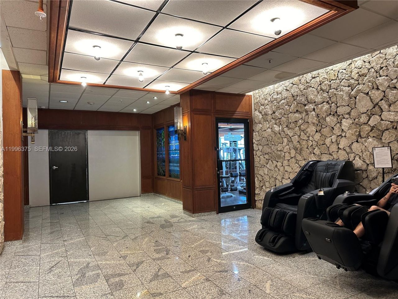 600 NE 36th St , Unit 1414, Miami, FL 33137 Photo