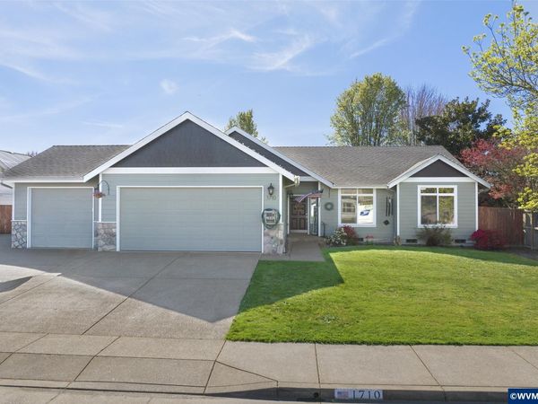 1710 Black Bear Av SW, Albany, OR 97321