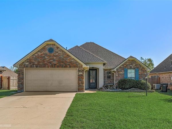 204 Pearwood Circle, Haughton, LA 71037