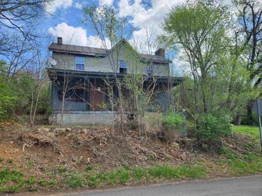 921 WINCHESTER RD, WAYNESBORO, VA 22980