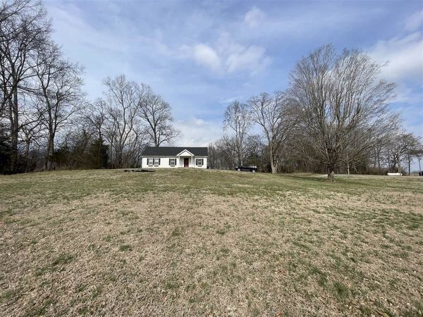 11990 Glasgow Road , Smiths Grove, KY 42171