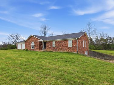 1065 Highview Drive, Lawrenceburg, KY 40342
