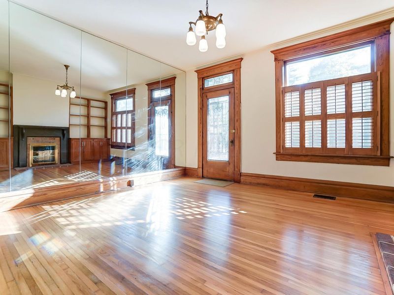 557 S Grant Avenue , Columbus, OH 43206 Photo 13