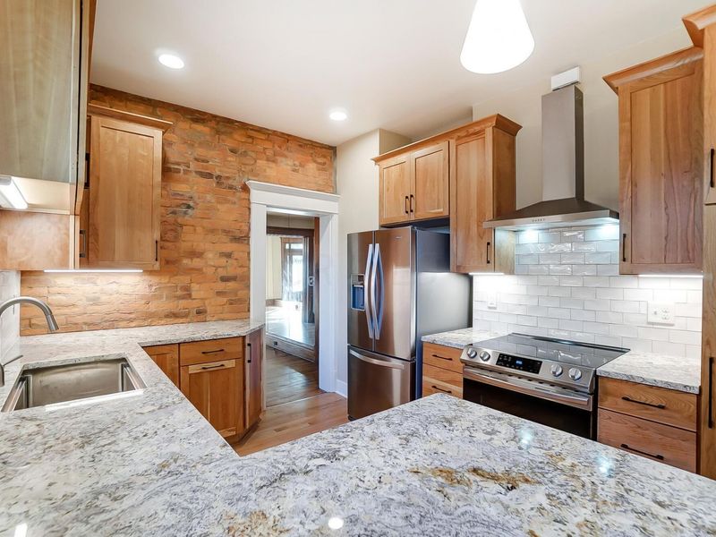 557 S Grant Avenue , Columbus, OH 43206 Photo 20