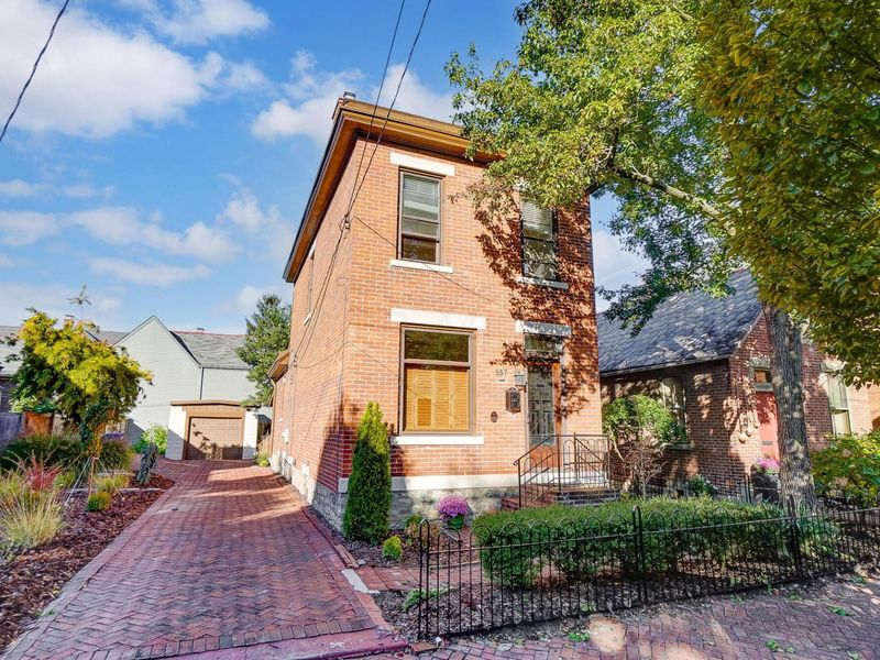 557 S Grant Avenue , Columbus, OH 43206 Photo 4
