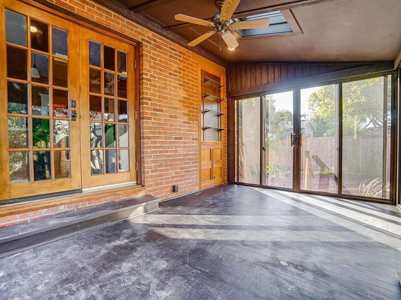 557 S Grant Avenue , Columbus, OH 43206 Photo 45