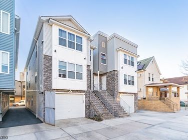 266 2Nd Ave, Newark, NJ 07107