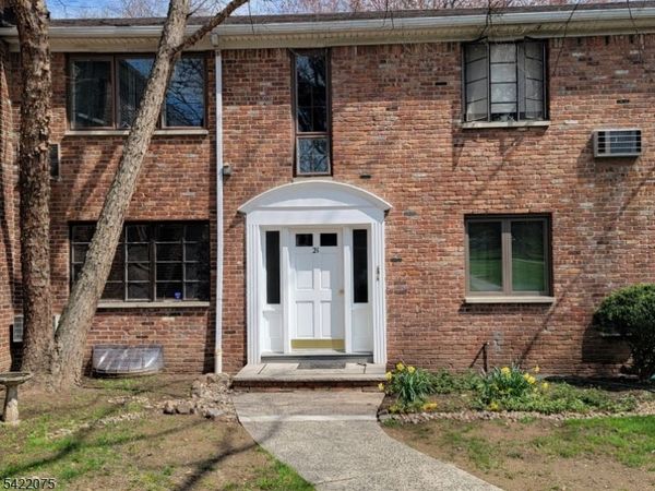 21 Troy Dr, Springfield, NJ 07081