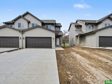 7114 N 79th Court, Omaha, NE 68122