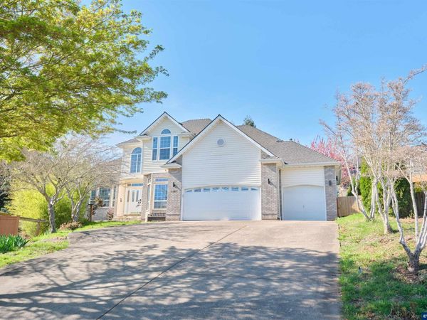 1387 Cathlamet Ct NW, Salem, OR 97304