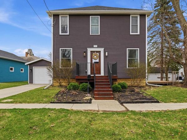 333 Main Street, Columbus, WI 53925