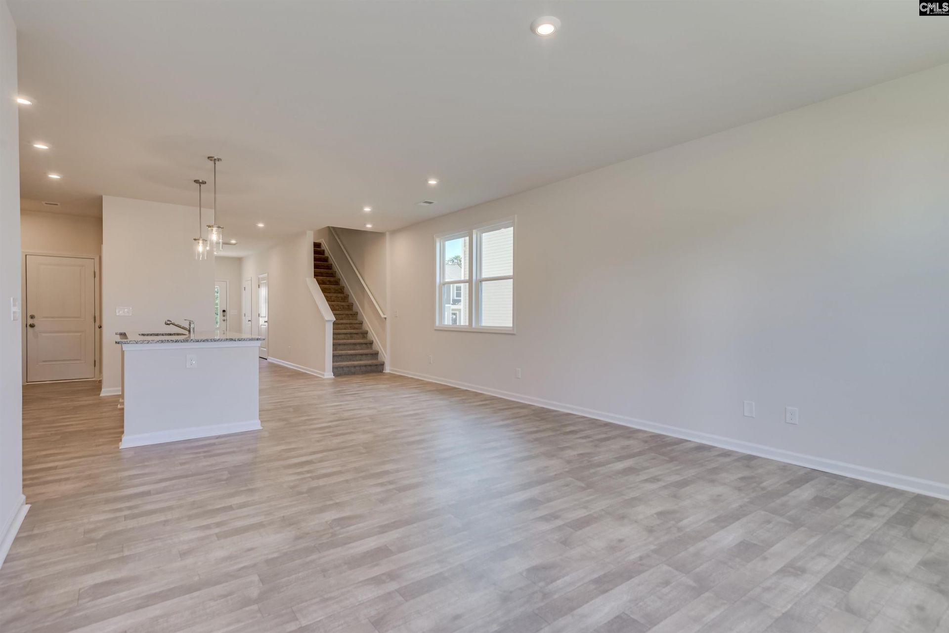 713 Miller Tree Way Photo 12