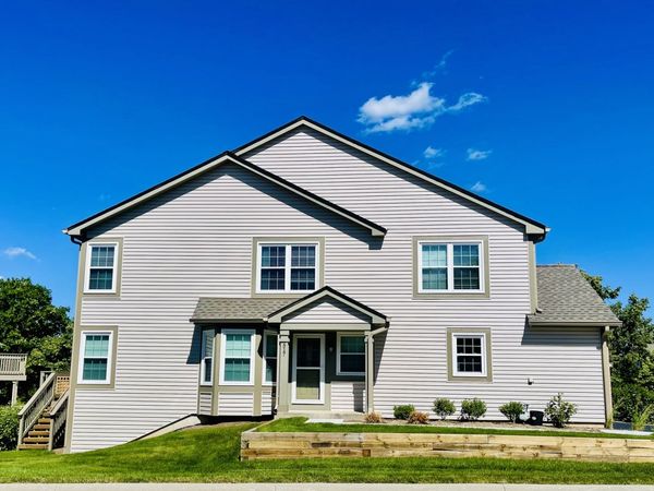 517 WILLOW Way , Unit 32-D1-317, Lindenhurst, IL 60046