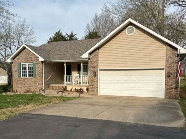 14687 N Lost Lake Lane , Mt Vernon, IL 62864