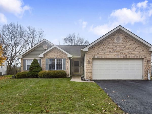 28621 Wagon Trail Road , Lakemoor, IL 60051