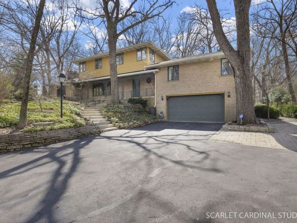 501 Glenwood Trail , Elgin, IL 60120