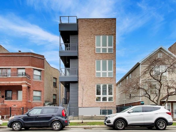 1244 N Kedzie Avenue , Unit 4, Chicago, IL 60651