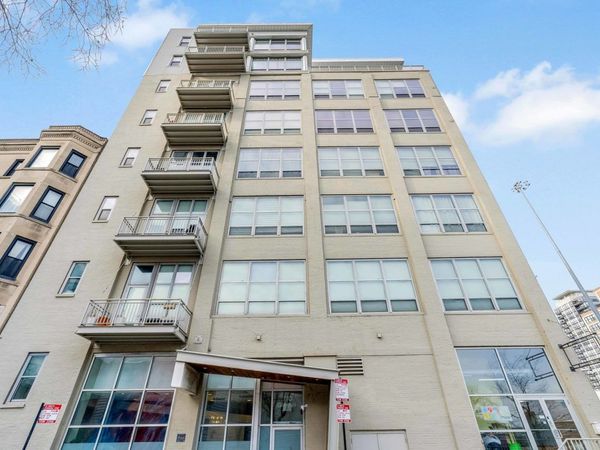 770 W Gladys Avenue , Unit 601, Chicago, IL 60661