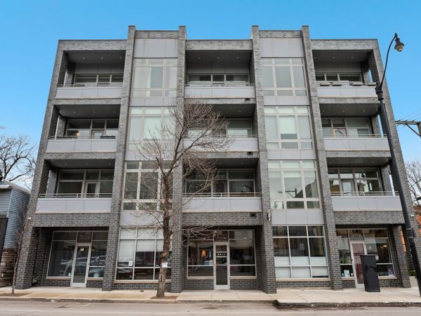 3024 W Armitage Avenue , Unit 7, Chicago, IL 60647