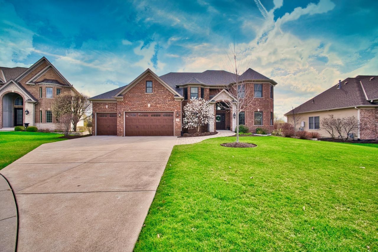 10 Raes Creek Court , Bolingbrook, IL 60490