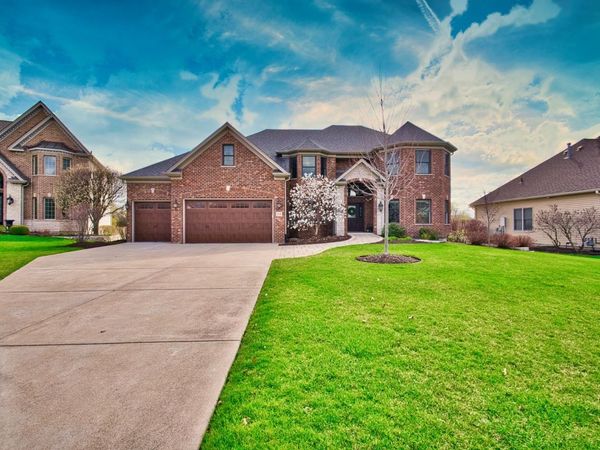 10 Raes Creek Court , Bolingbrook, IL 60490