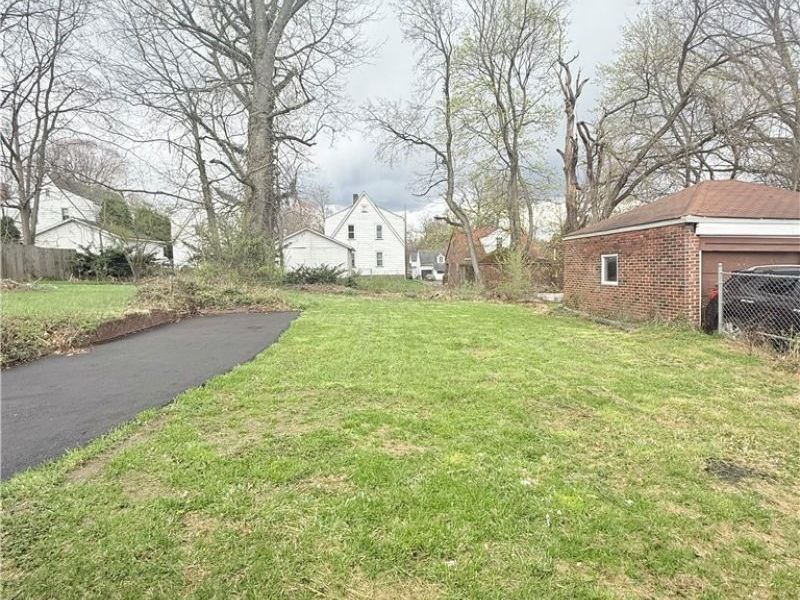 138 Roslyn, Youngstown, OH 44505 Photo 15