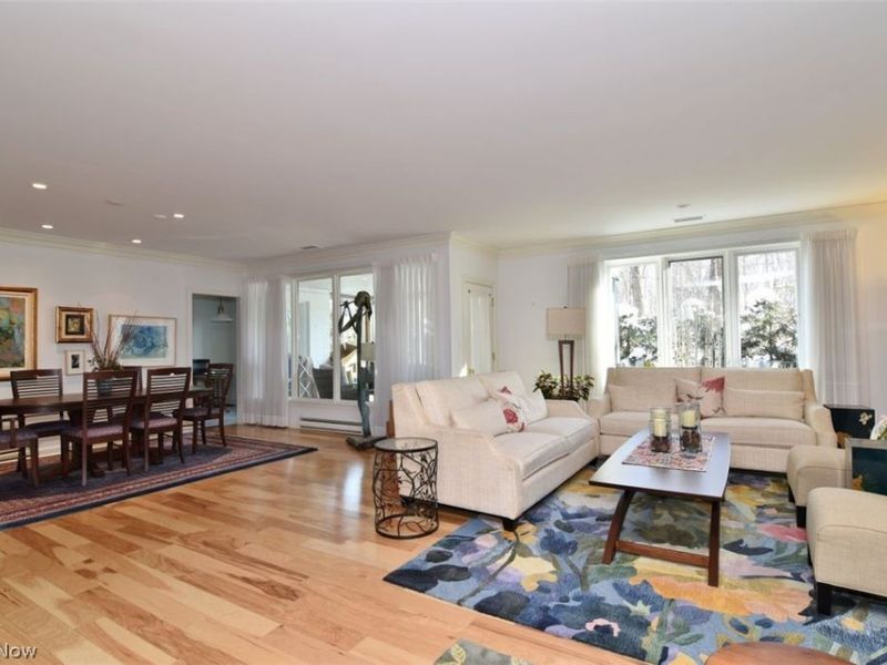 5200 Three Village Drive, Unit LLC, Lyndhurst, OH 44124 Photo 11