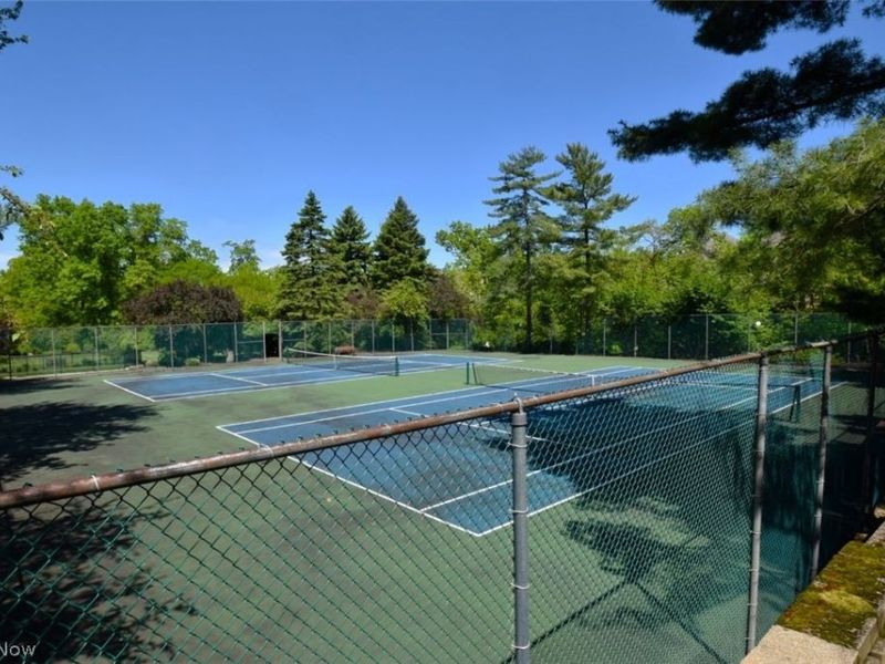 5200 Three Village Drive, Unit LLC, Lyndhurst, OH 44124 Photo 34