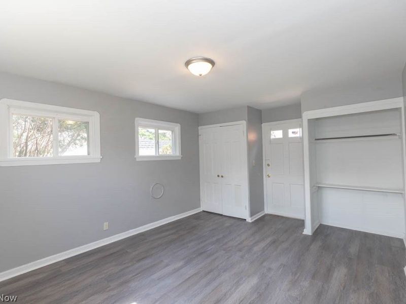 3596 Warren Road , Cleveland, OH 44111 Photo 11