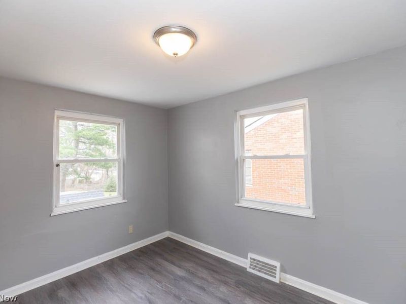3596 Warren Road , Cleveland, OH 44111 Photo 19