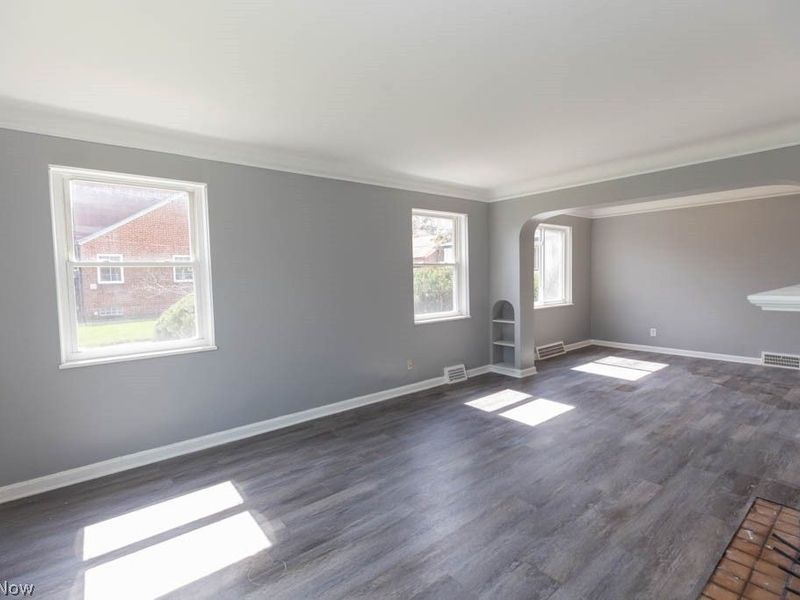 3596 Warren Road , Cleveland, OH 44111 Photo 2