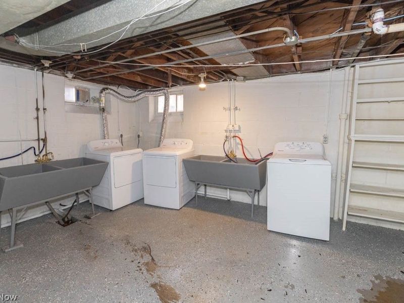 3596 Warren Road , Cleveland, OH 44111 Photo 23