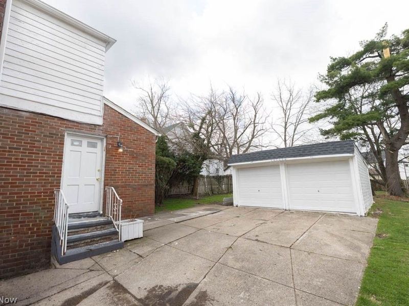 3596 Warren Road , Cleveland, OH 44111 Photo 24