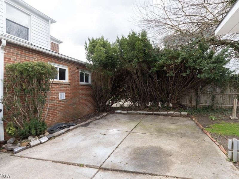 3596 Warren Road , Cleveland, OH 44111 Photo 25