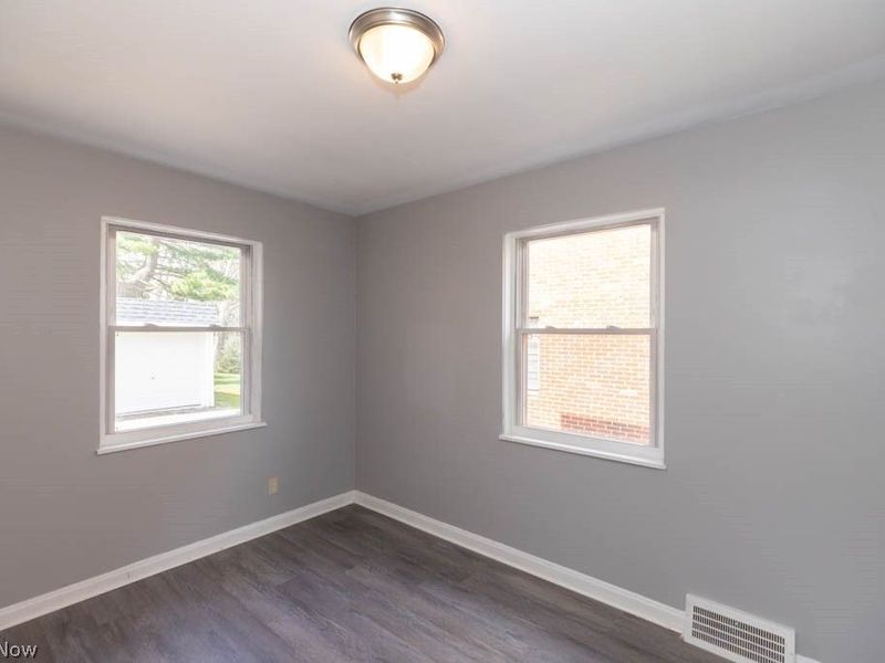 3596 Warren Road , Cleveland, OH 44111 Photo 7