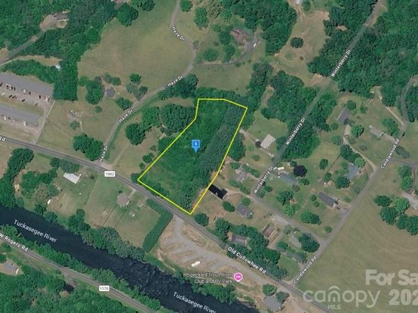 4755 Old Cullowhee Road , Sylva, NC 28779