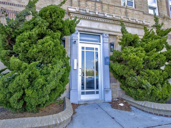 51 Georgia , Unit 5, Long Beach, NY 11561