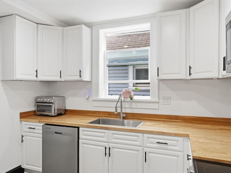 288 S Warren Avenue , Columbus, OH 43204 Photo 22