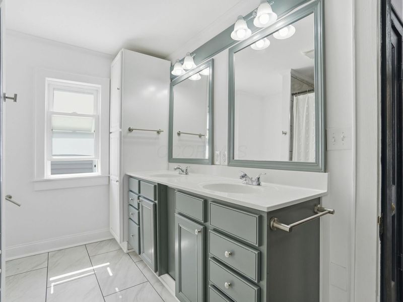 288 S Warren Avenue , Columbus, OH 43204 Photo 35